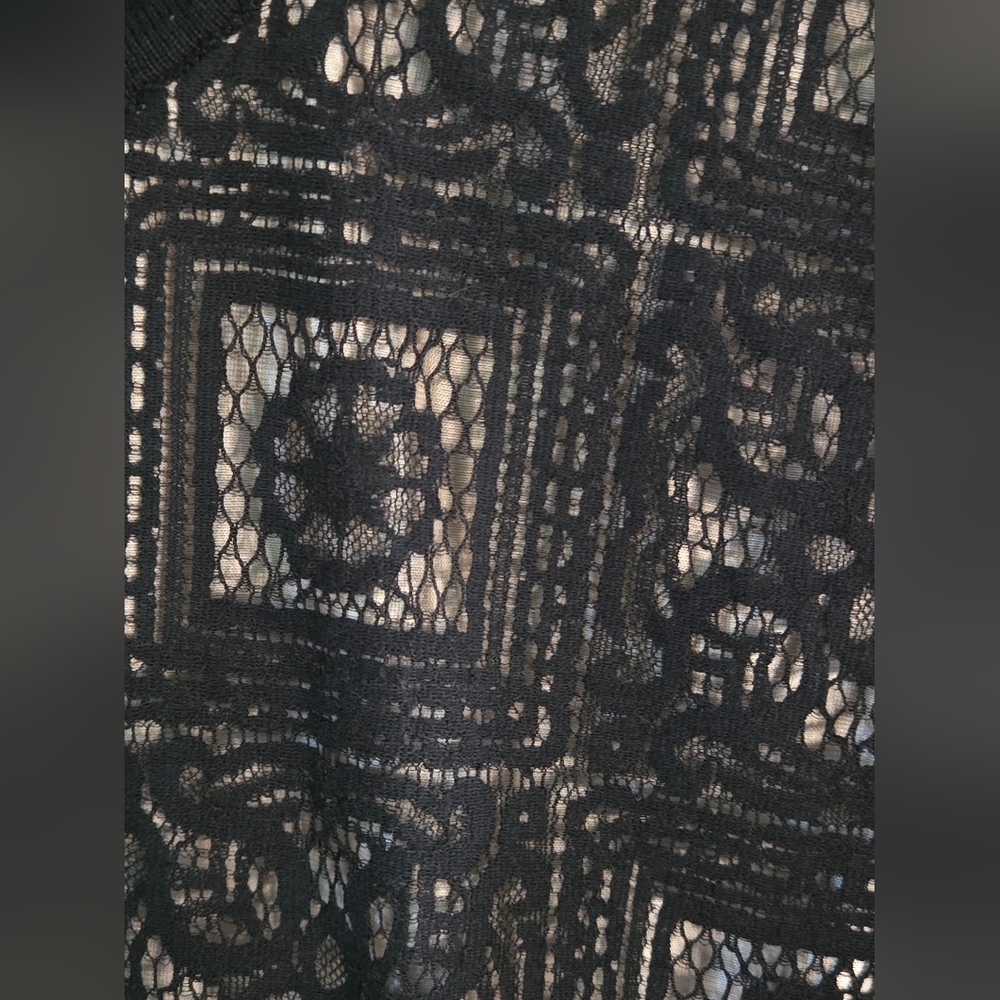 August Silk Black and Tan Cardigan - Picture 7 of 8